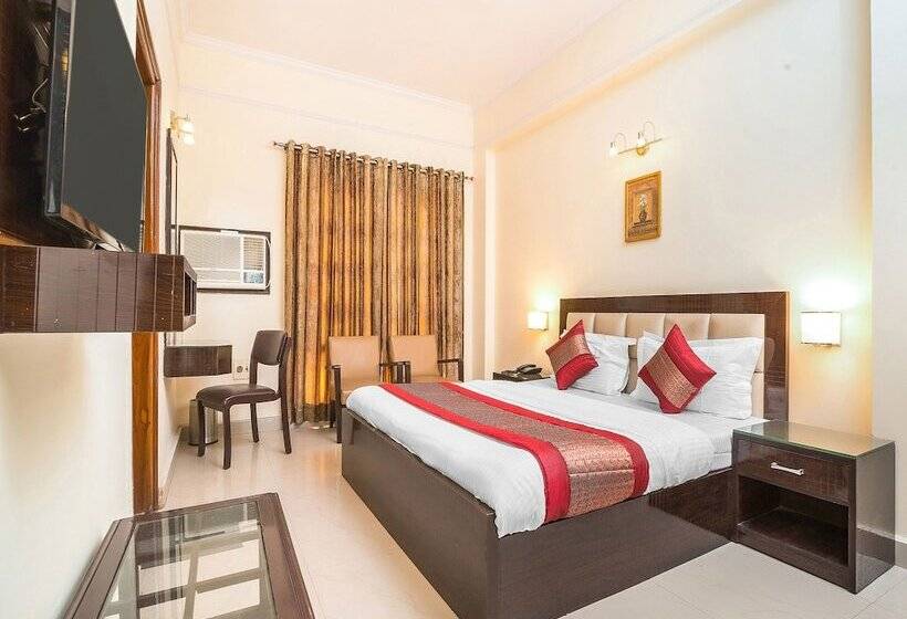 Пансион Oyo 14245 Amitabh Guest House