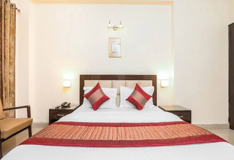 Пансион Oyo 14245 Amitabh Guest House