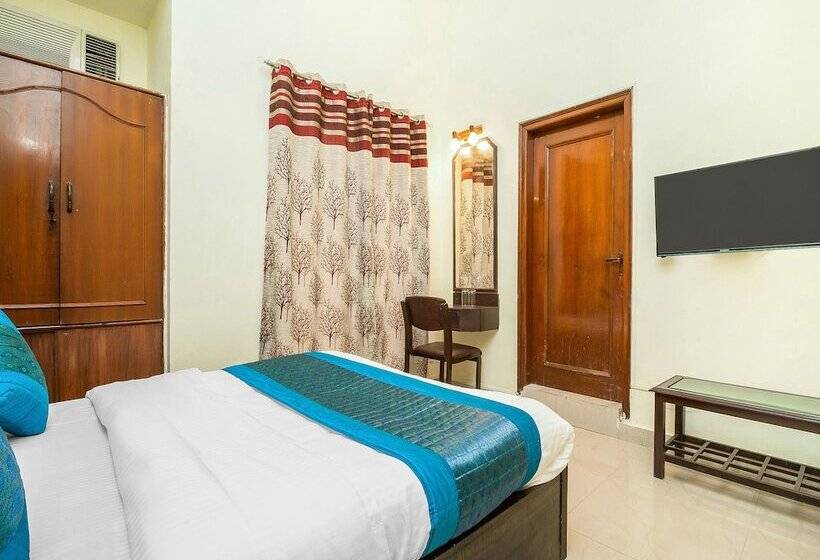 Пансион Oyo 14245 Amitabh Guest House