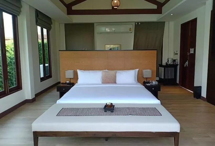 Triple Tree Beach Resort