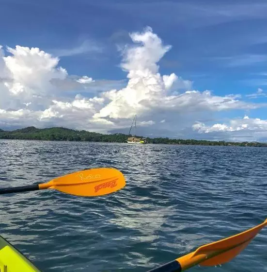 ユースホステル Hostal Familiar Rolo