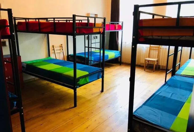 پانسیون Bude Hostel