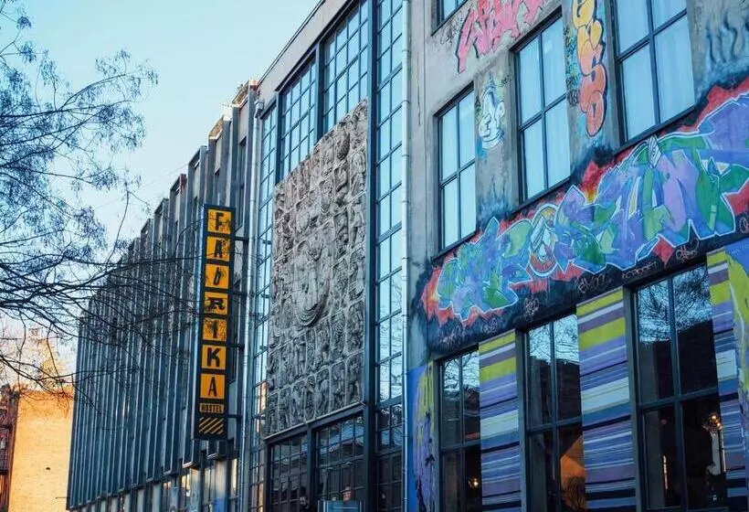 پانسیون Bude Hostel