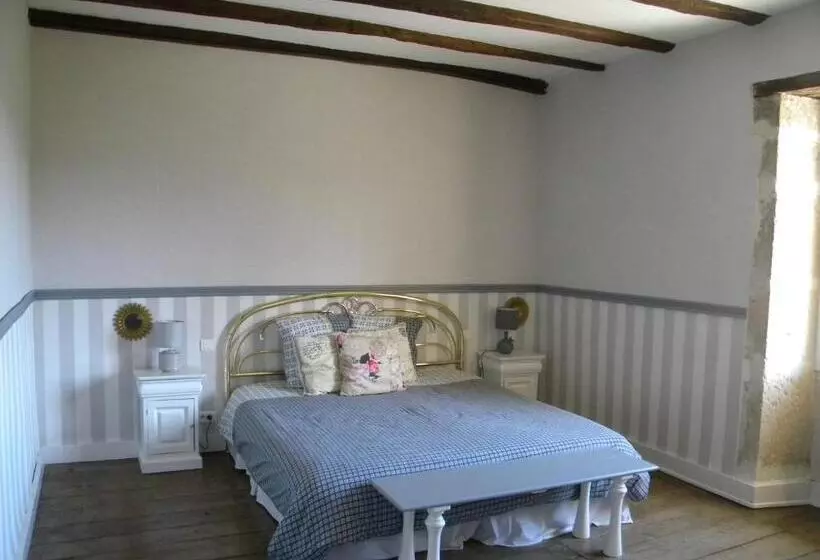 Majatalo Gîte Et Chambres D Hôtes Du Domaine Du Val Bruant