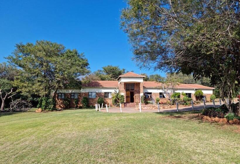 ペンション Guesthouse Serenity