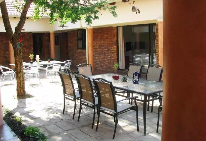 Majatalo Guesthouse Serenity