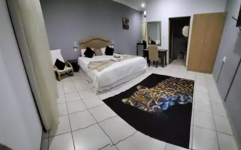 Majatalo Guesthouse Serenity