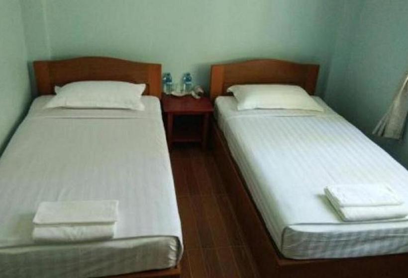 پانسیون Htet Nan San Guest House