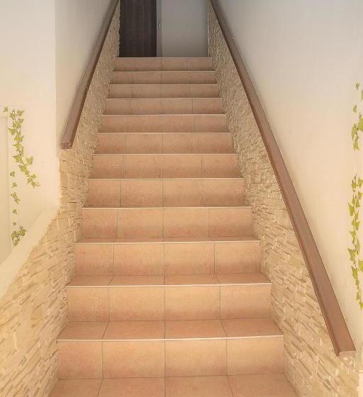 ホテル Des Etrangers