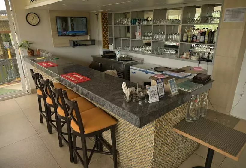 ホテル River Retreat