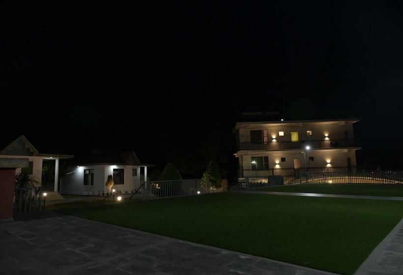 فندق River Retreat