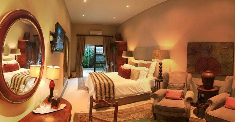 פנסיון Cowrie Cove Guest House