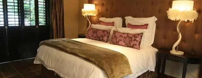 پانسیون Cowrie Cove Guest House