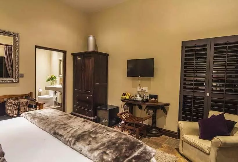 پانسیون Cowrie Cove Guest House