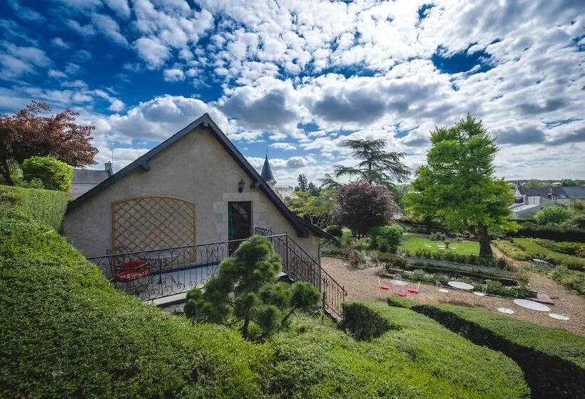 تختخواب و صبحانه Le Manoir De La Baldette