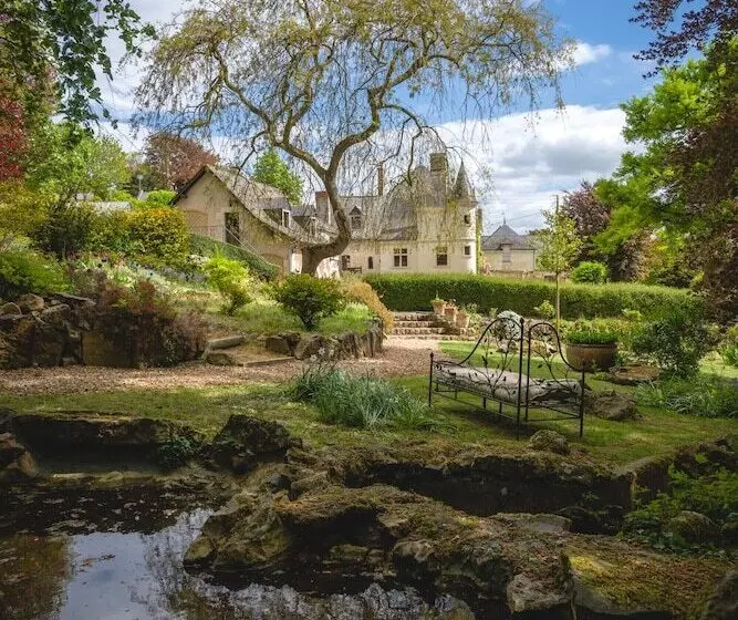 تختخواب و صبحانه Le Manoir De La Baldette