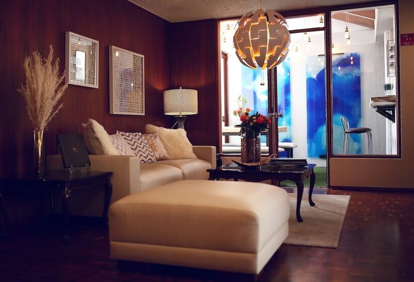 מלון כמוסות Salvador De La Pradera