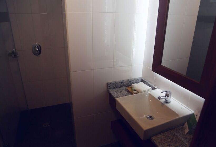 מלון כמוסות Salvador De La Pradera