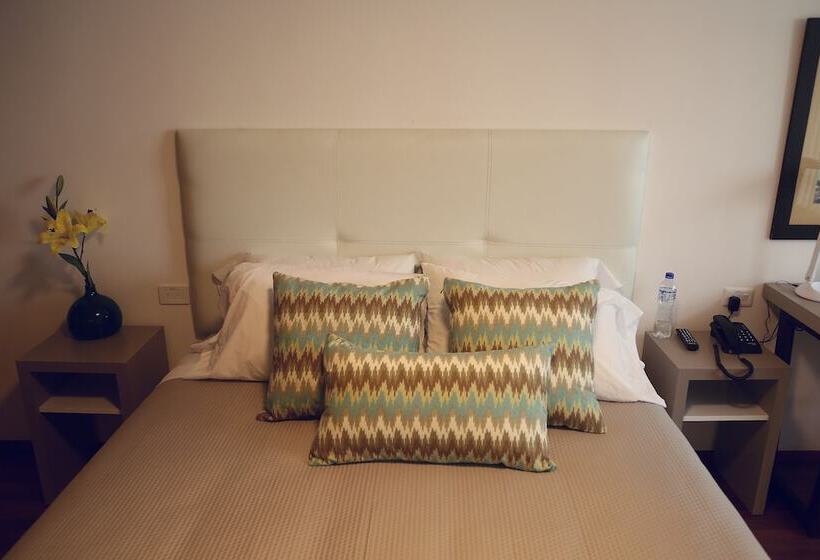 מלון כמוסות Salvador De La Pradera