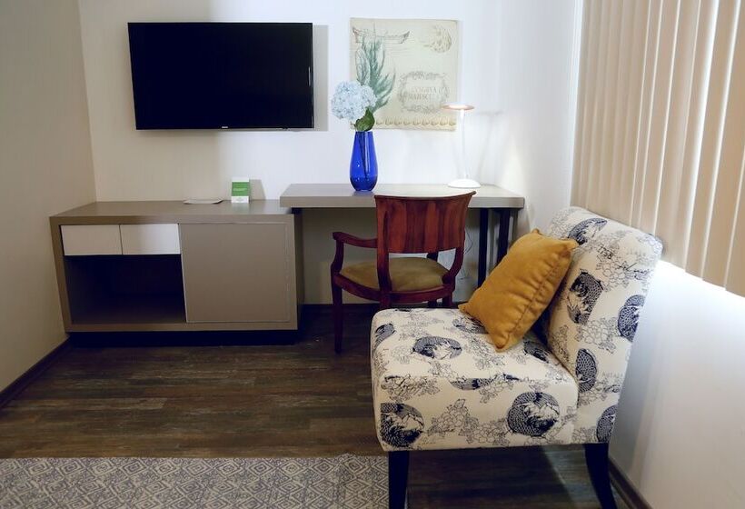 מלון כמוסות Salvador De La Pradera