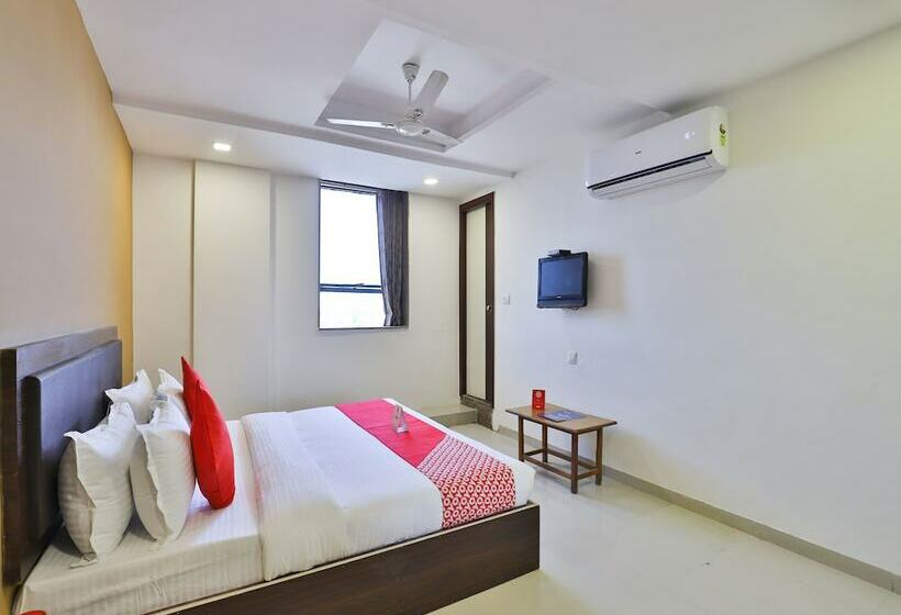 Oyo 12800 Hotel Vlee