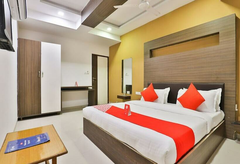 Oyo 12800 Hotel Vlee