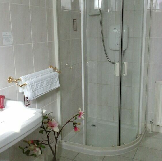 펜션 Disblair House