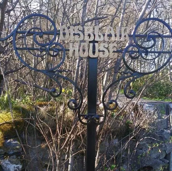 Majatalo Disblair House