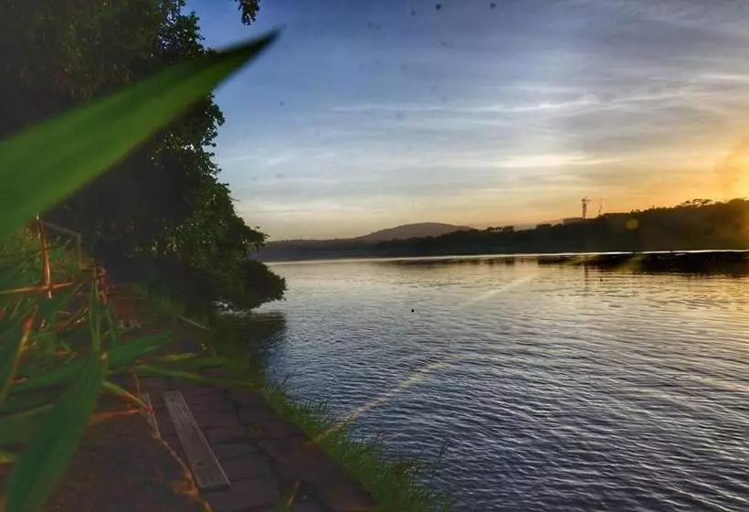 Majatalo Pousada Canto Do Rio