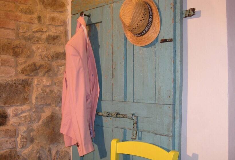 בית מלון כפרי Il Burellino