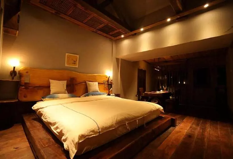 پانسیون Yunlu Lianxin Guesthouse