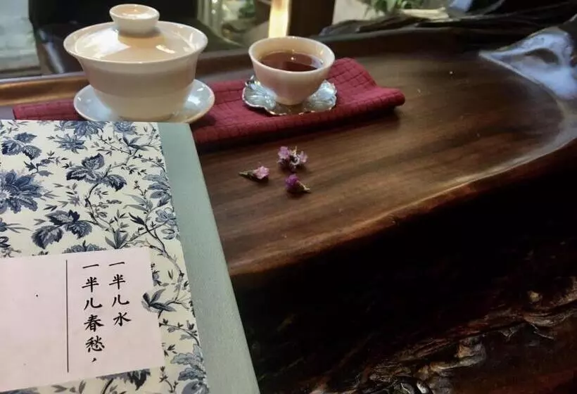 پانسیون Yunlu Lianxin Guesthouse