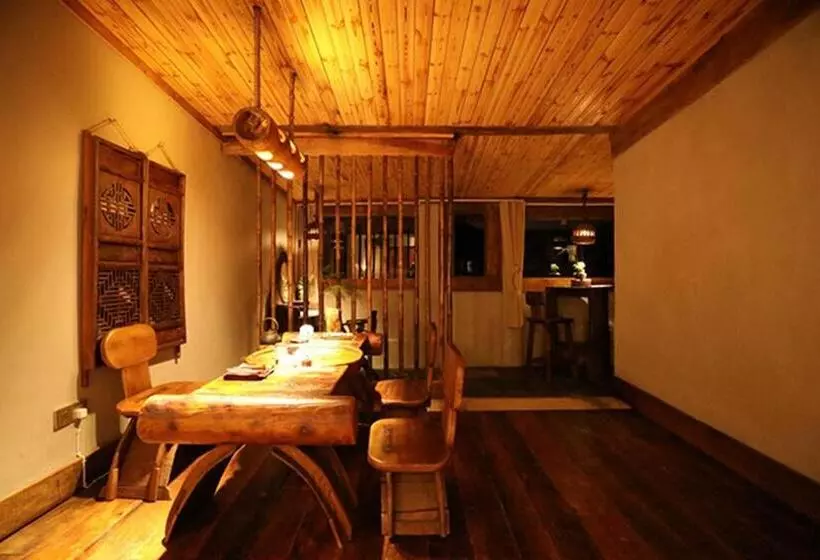 پانسیون Yunlu Lianxin Guesthouse