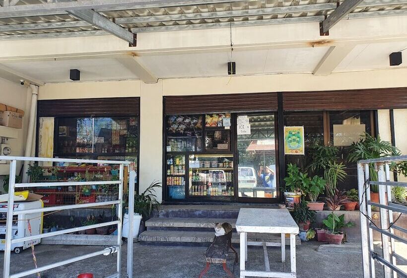 ユースホステル Casa Sarmiento Travelers Inn