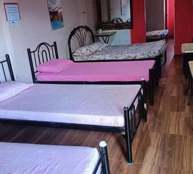 ユースホステル Casa Sarmiento Travelers Inn