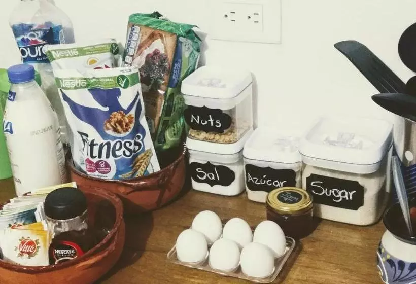 ペンション Casa Roomies