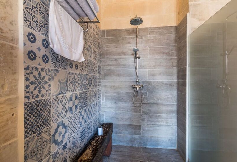 پانسیون Valletta Lucente Guest House