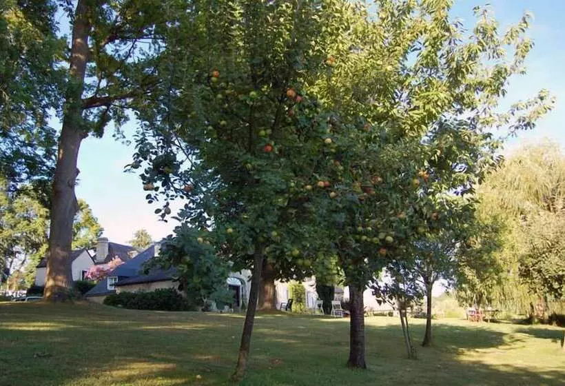 Aamiaismajoitus (B&B) Le Peyret