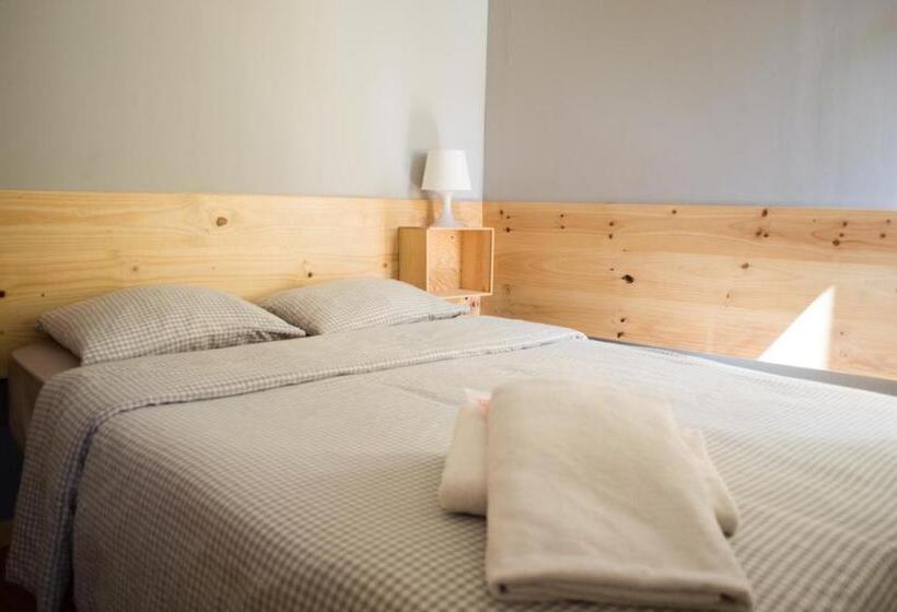 هاستل Onefam Madrid