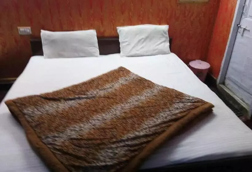Hotel Jandyal