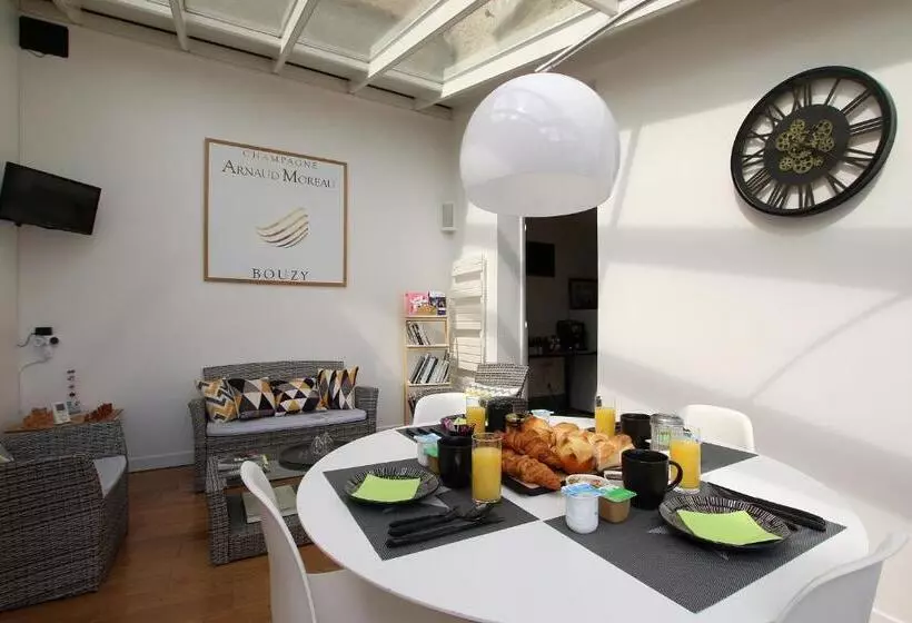 L Iliade   Chambres D Hôtes   B&b à Bouzy