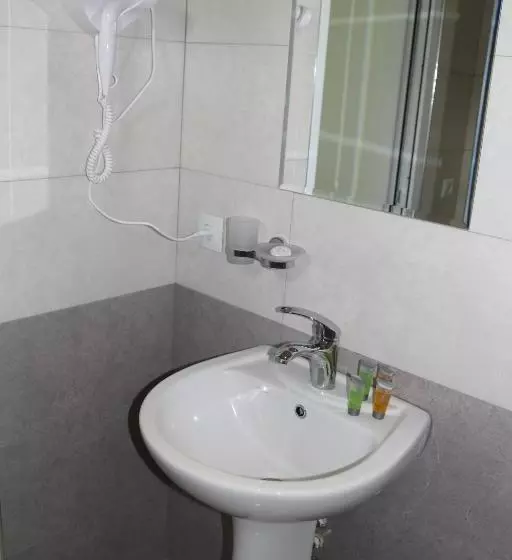 پانسیون Guesthouse Suja