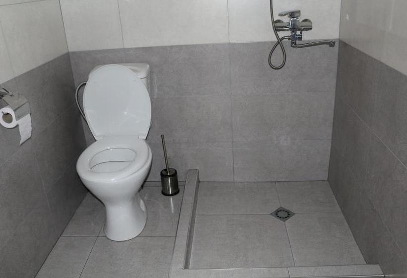 پانسیون Guesthouse Suja