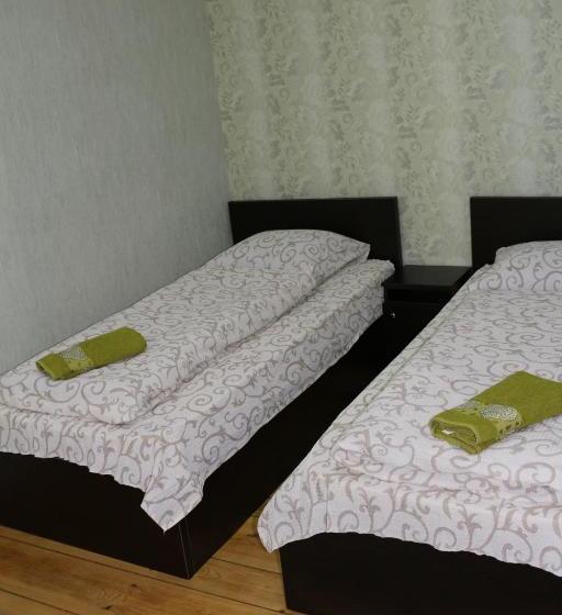 پانسیون Guesthouse Suja