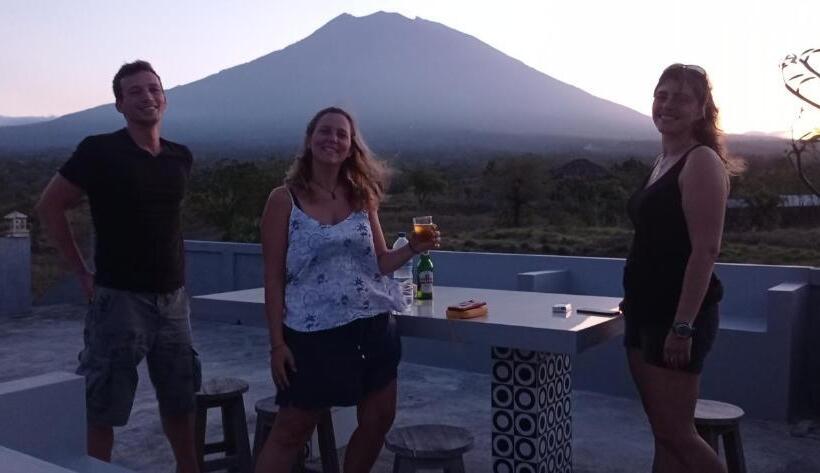 Пансион Khrisna Sunrise Homestay Tulamben