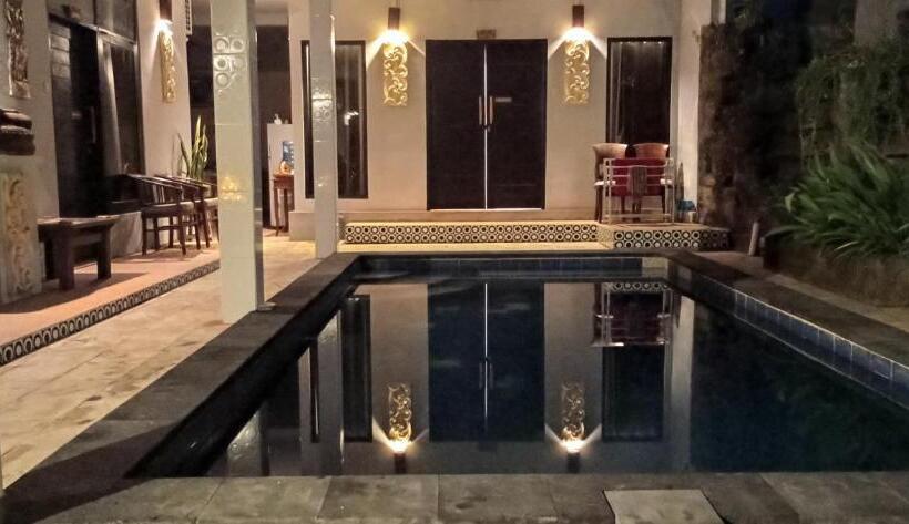 Пансион Khrisna Sunrise Homestay Tulamben