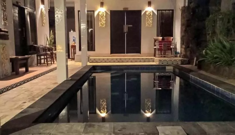 پانسیون Khrisna Sunrise Homestay Tulamben