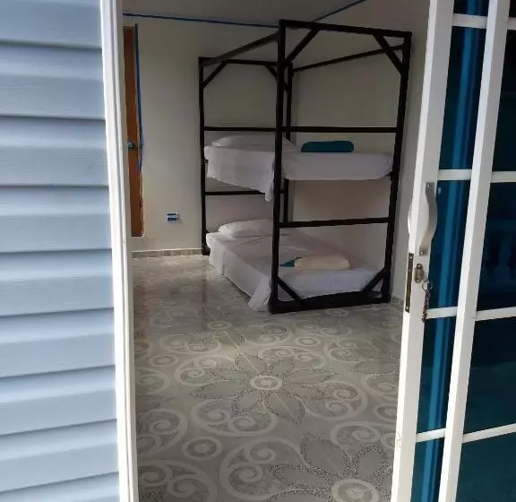 ペンション Marysol Lodging Hostel & Camping