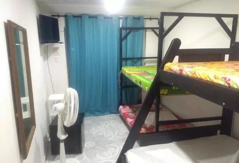 ペンション Marysol Lodging Hostel & Camping