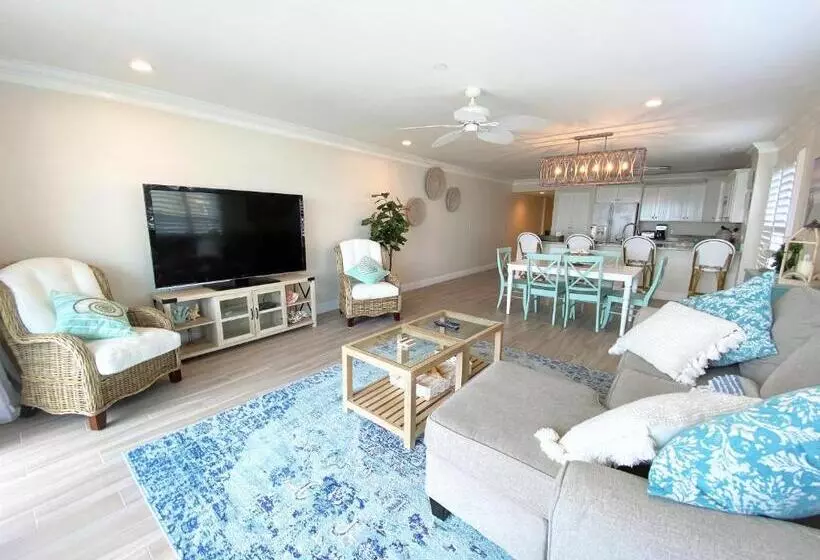 Sea Oats By Liberte Management